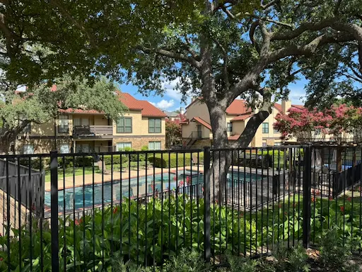 Pool fence installation in McKinney TX