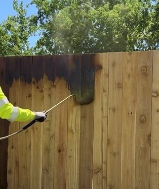 fence staining